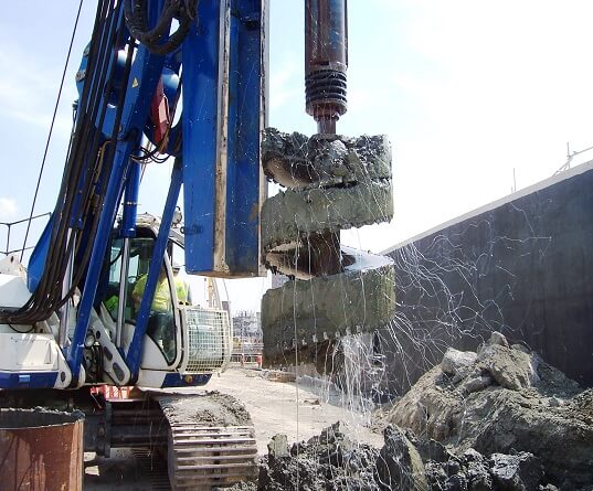 Piling equipment